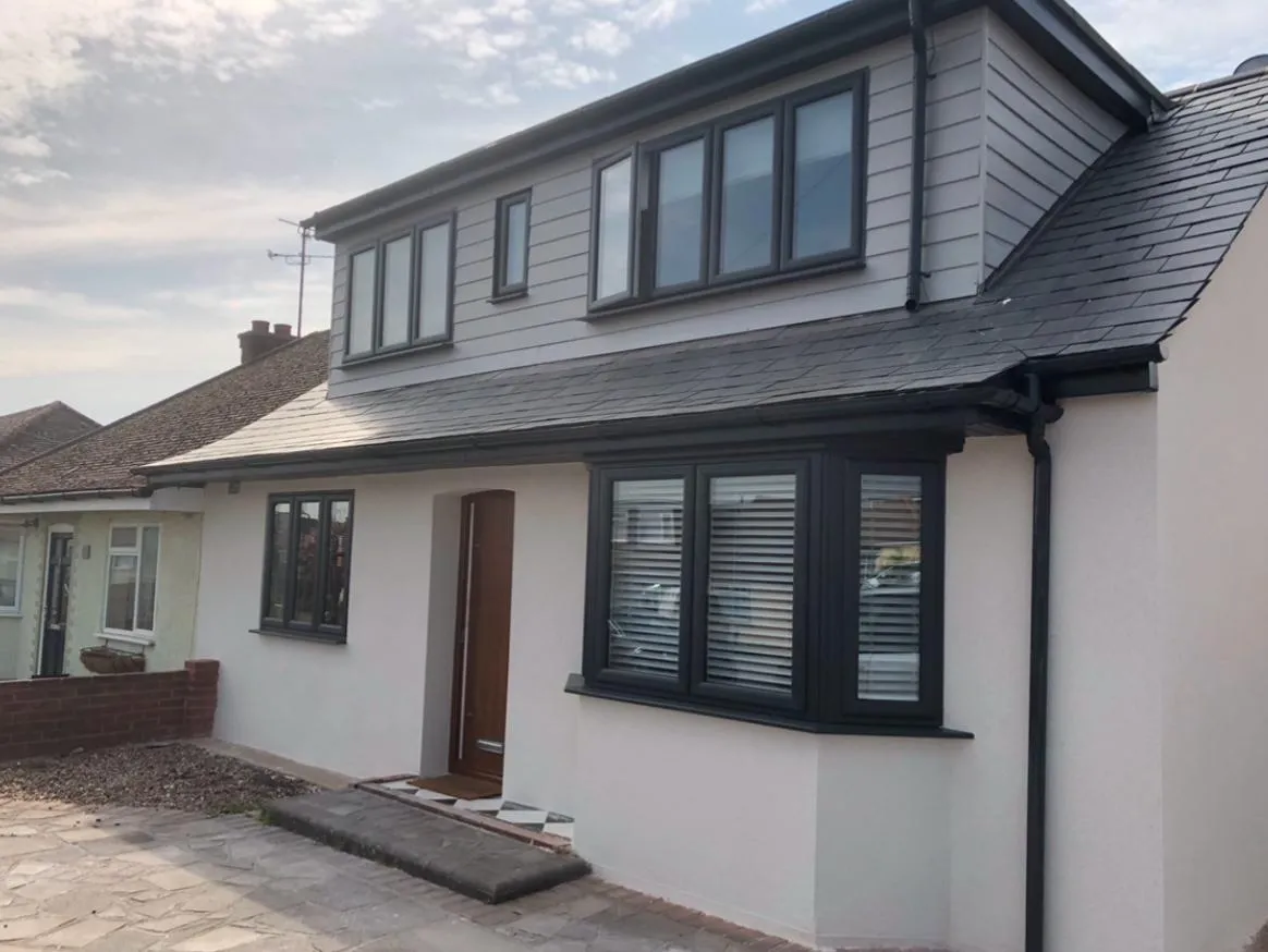 new windows in bungalow with roof extension